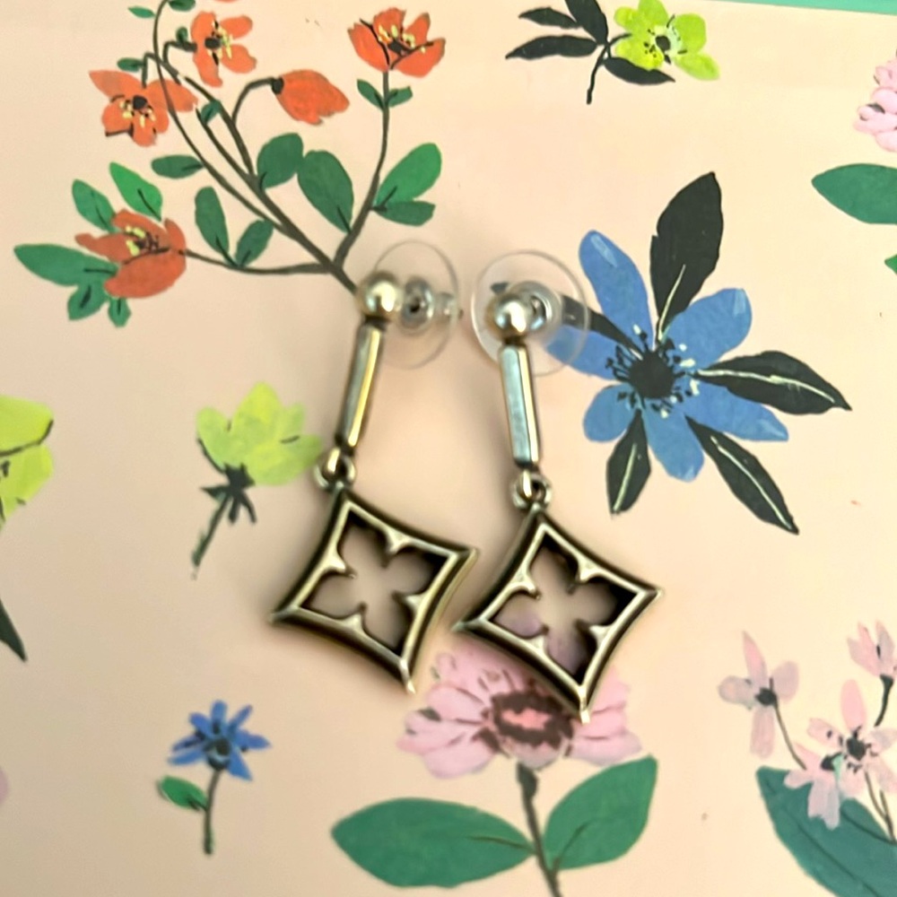 ☀️Brighton Earrings - Picture 4 of 11